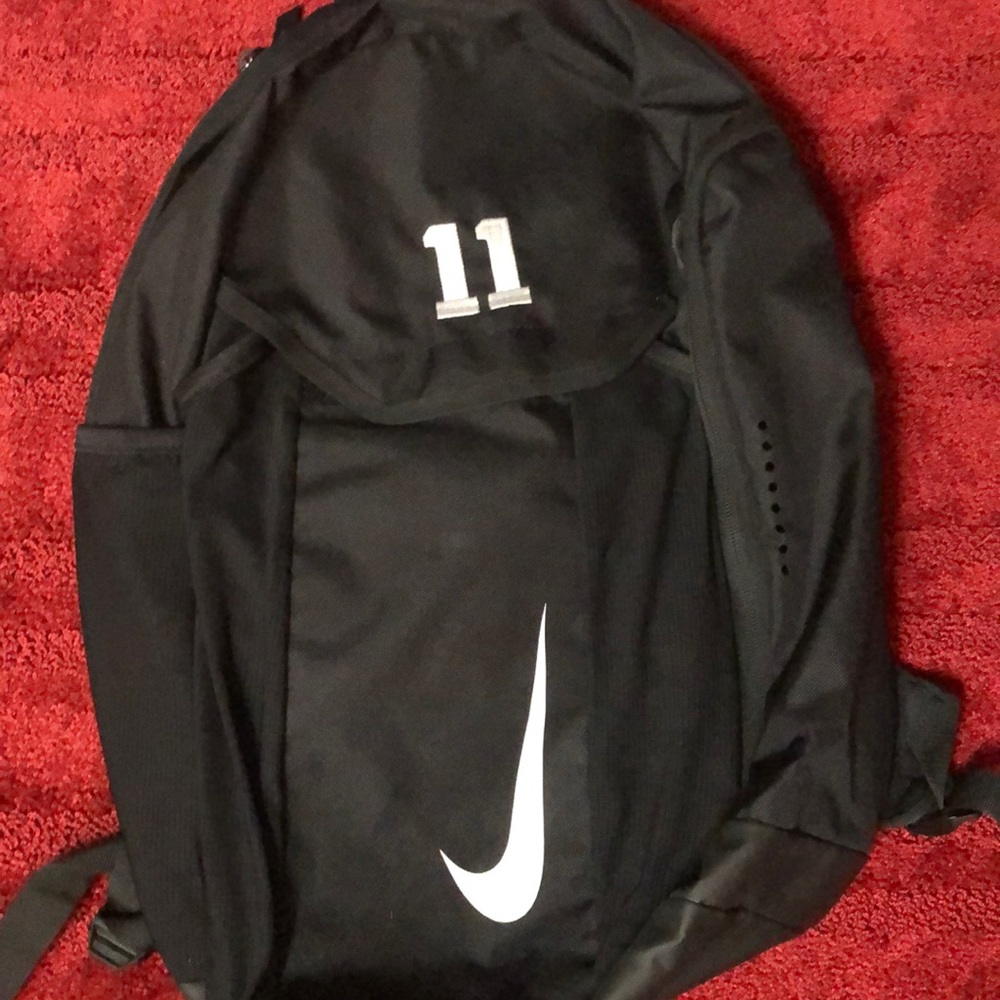 NIKE BACKPACK